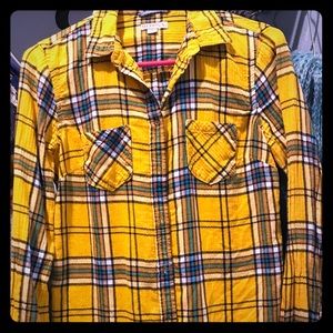 Mustard yellow flannel top size S
